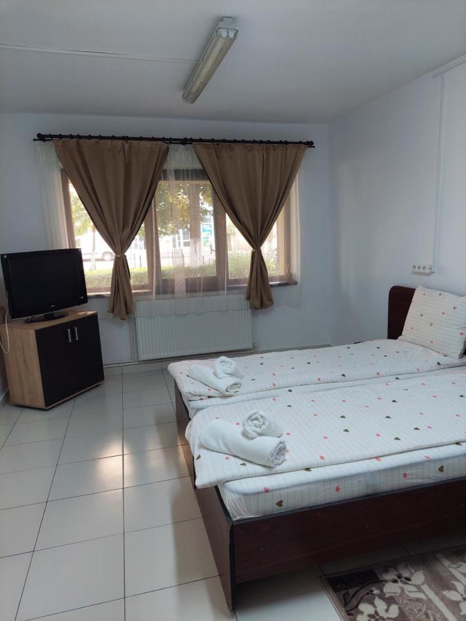 Apartament Octav 데바 외부 사진